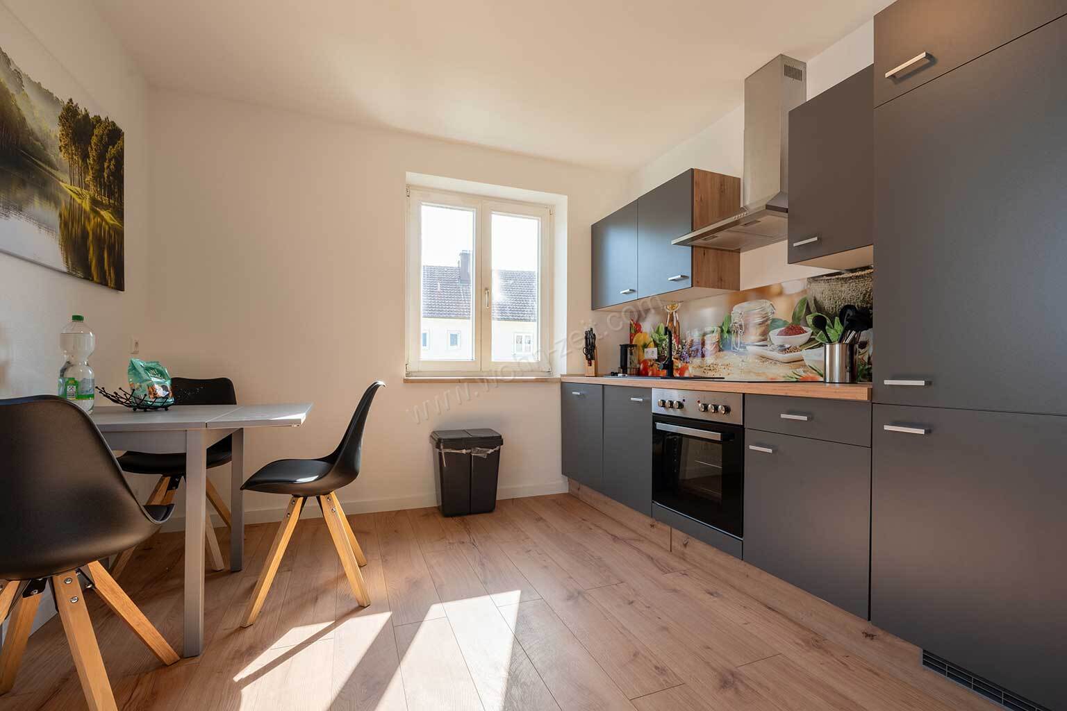 Monteurwohnung Haus Sora in Memmingen – Voll ausgestattete Küche