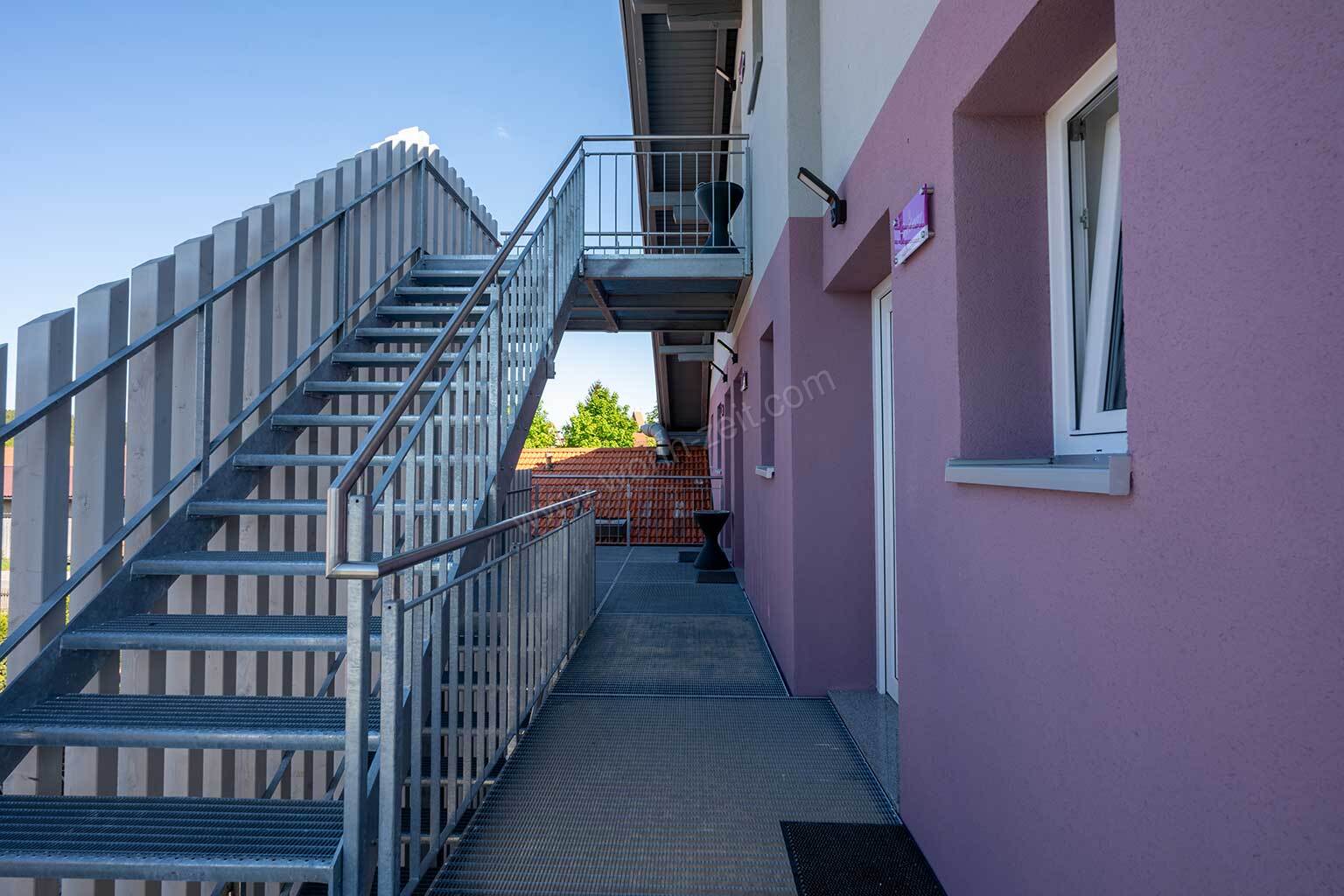 Haus SYDNEY – Appartement 7 – Monteurwohnung in 87758 Illerbeuren